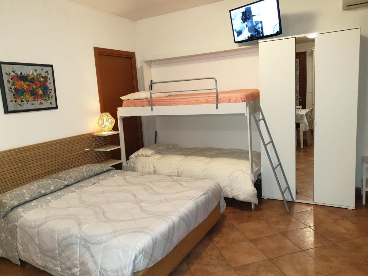 Locazioni Turistiche By Max Hotel Montegrotto Terme Exterior photo